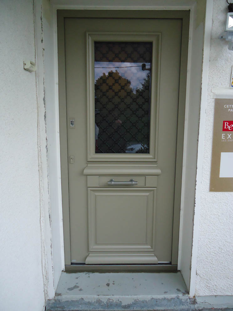 Porte belm athena avec serrure motorisee pack empreintes