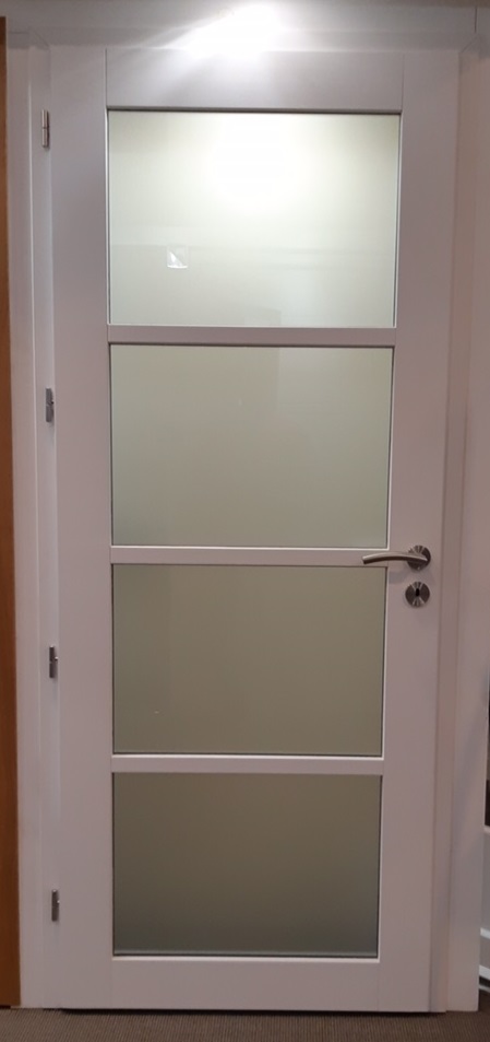 Porte comete coloris blanc satin avec vitrage depoli