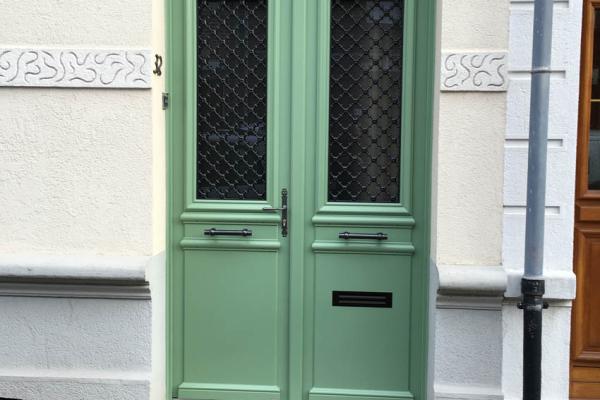 Porte Bel’m Montmartre en bois laqué vert 6021
